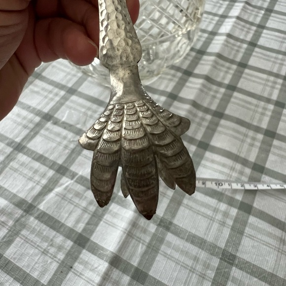 Vintage Clear Diamond Cut Glass Ice Bucket with Hammered Metal Handle and Tongs - Picture 9 of 12